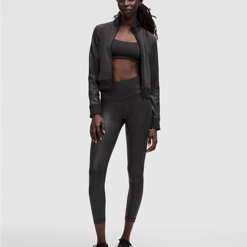 Lululemon Athletica Wunder Train High Rise Tight 25” in Matte Foil Size 8